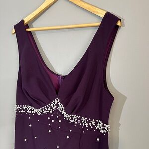 Deep Purple Pearl Beaded Gown Womens Size 1X Formal Dress Lightweight Stretchy
